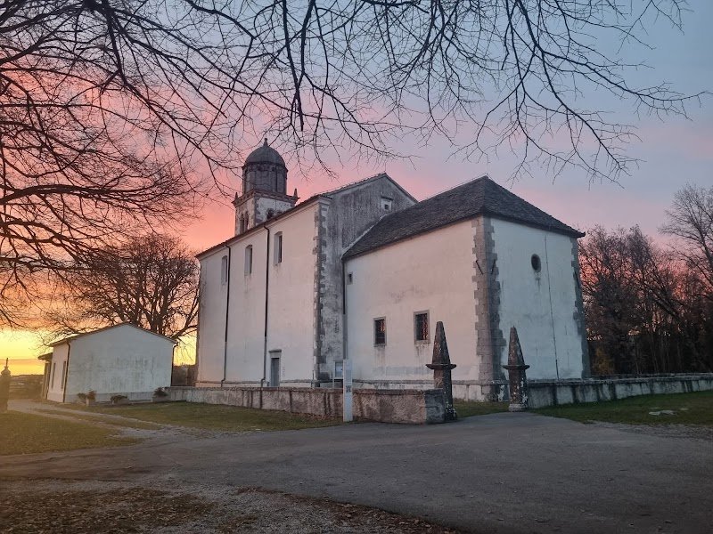 Cerkev Device Marije Oberšljanske