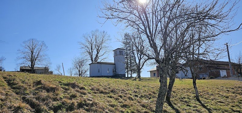 Cerkev Marija Pomagaj - dodatna slika