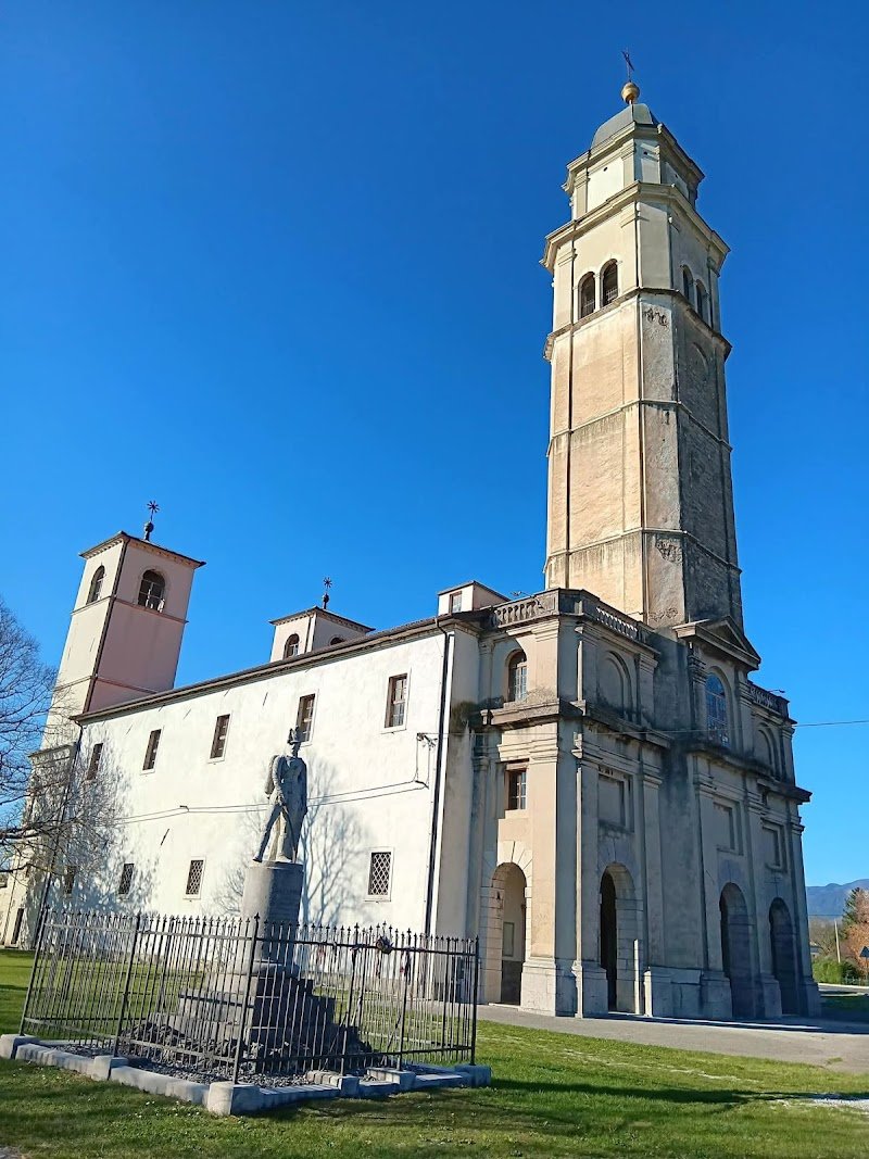 Cerkev Marije Tolažnice žalostnih