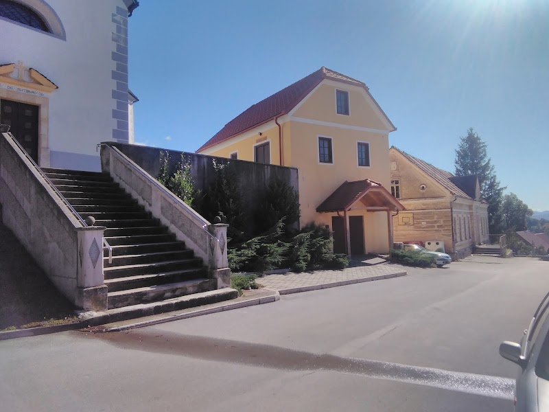 Cerkev Marije rožnovenske - dodatna slika