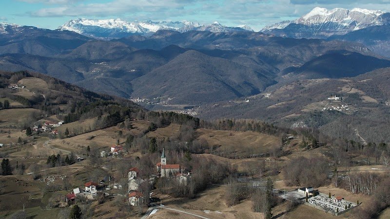 Cerkev Sv. Duha