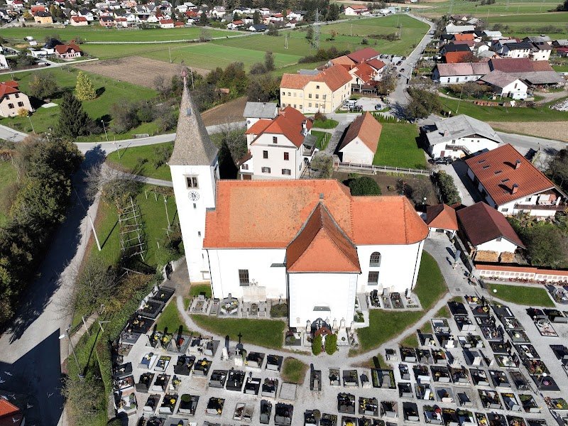 Cerkev Sv. Trojica