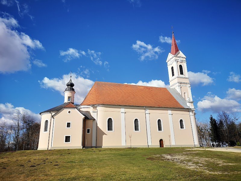 Cerkev sv. Janeza Nepomuka