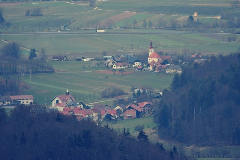 Cerkev sv. Kancijana - dodatna slika