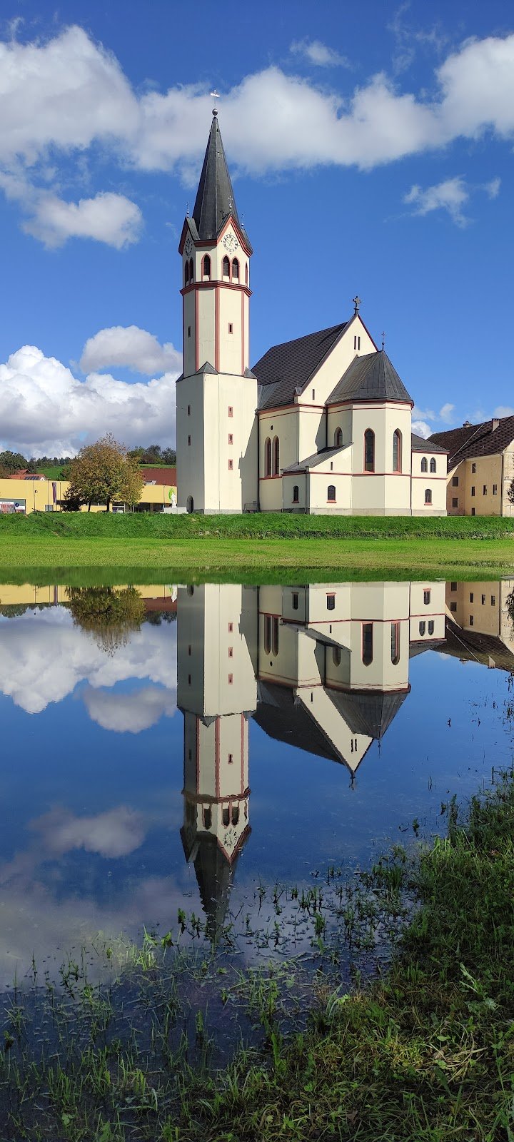 Cerkev sv. Kancijana in tovarišev - dodatna slika