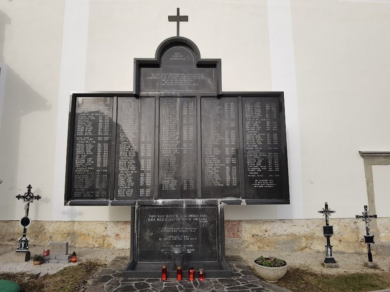 Cerkev sv. Kancijana in tovarišev - dodatna slika