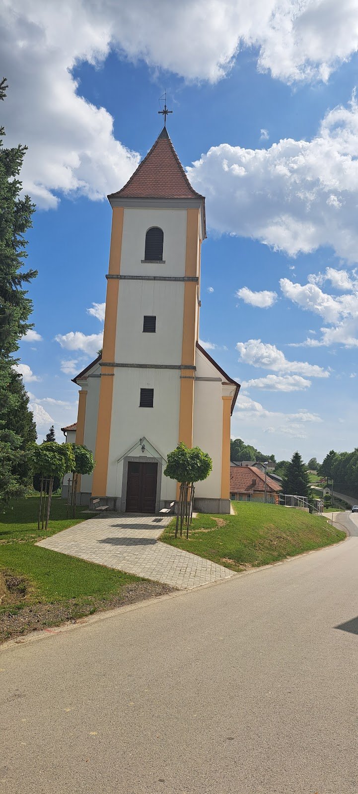 Cerkev sv. Marija Snežna - dodatna slika