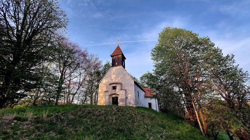 Cerkev sv. Mohorja, Stoperce