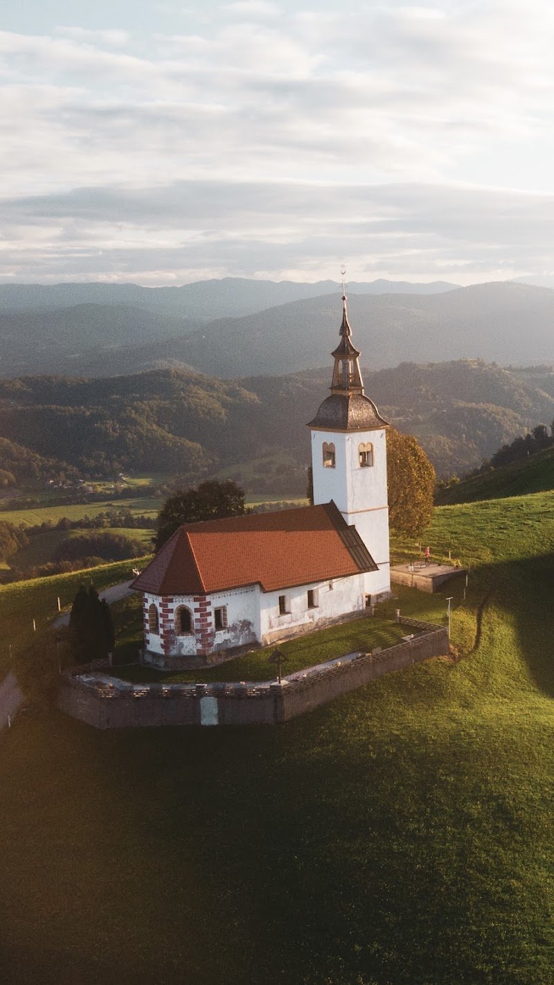 Cerkev sv. Mohorja in Fortunata - dodatna slika