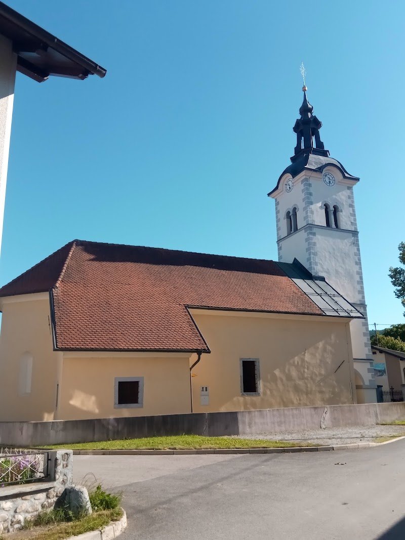 Cerkev sv. Mohorja in Fortunata