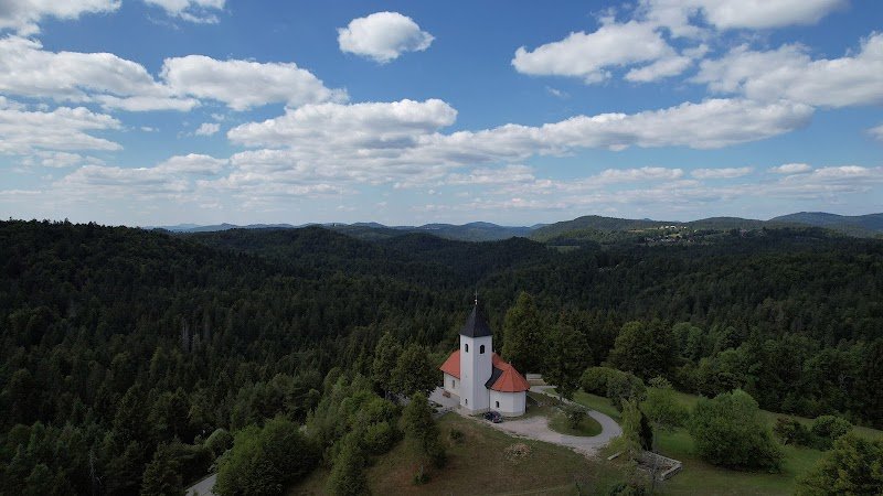 Cerkev sv. Ožbolta in Marije Snežne - dodatna slika