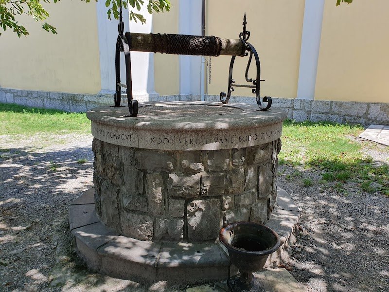 Cerkev sv. Primoža in Felicijana - dodatna slika