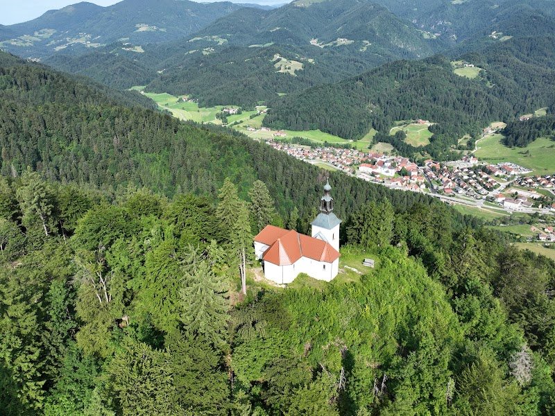 Cerkev sv. Primoža in Felicijana