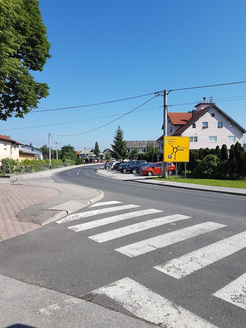 Cerkev svetega Jožefa Delavca - dodatna slika
