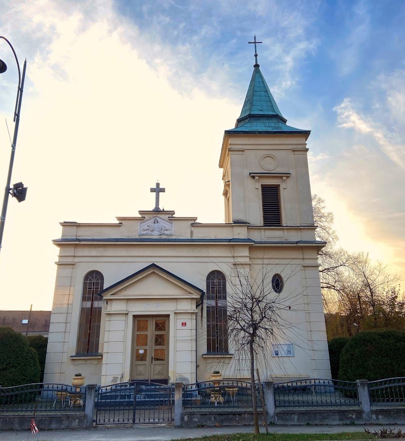 Evangeličanska cerkev / Evangélikus templom - dodatna slika