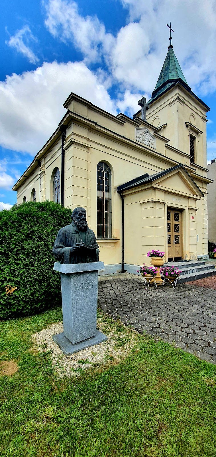 Evangeličanska cerkev / Evangélikus templom - dodatna slika