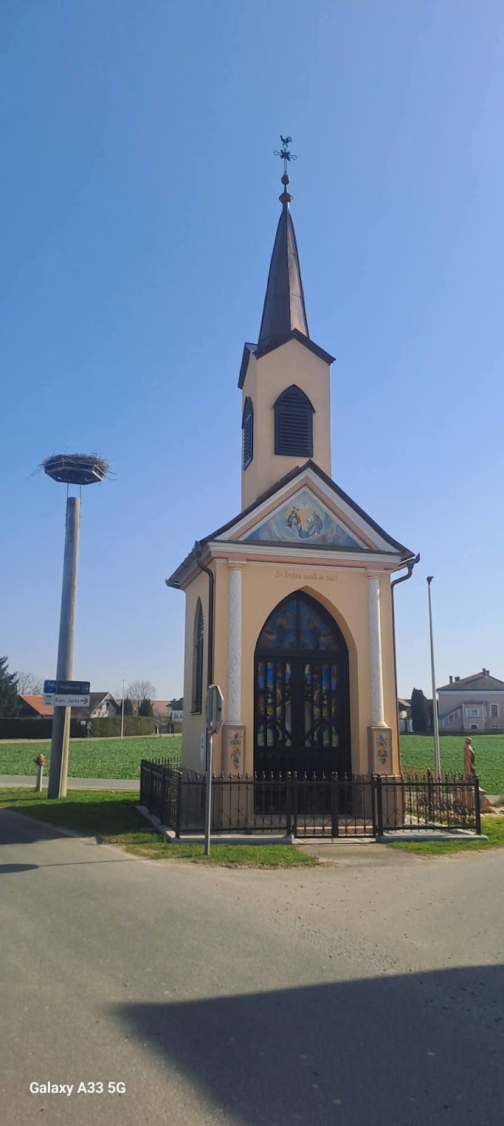 Kapela - dodatna slika