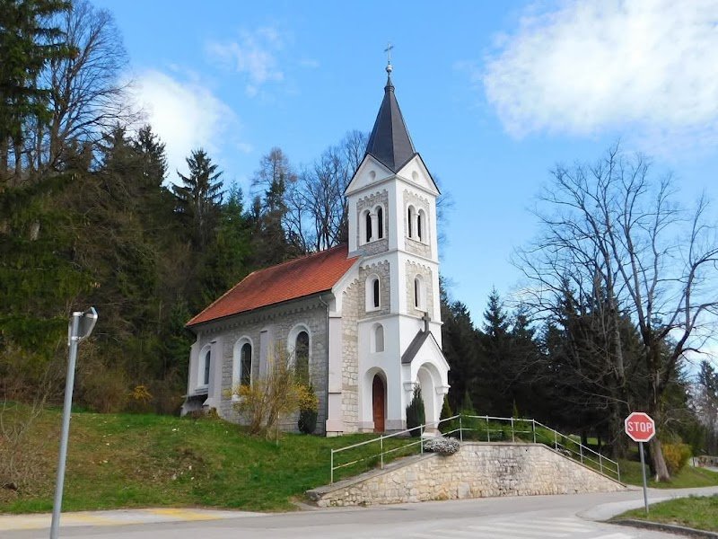 Kapela Marije Pomagaj