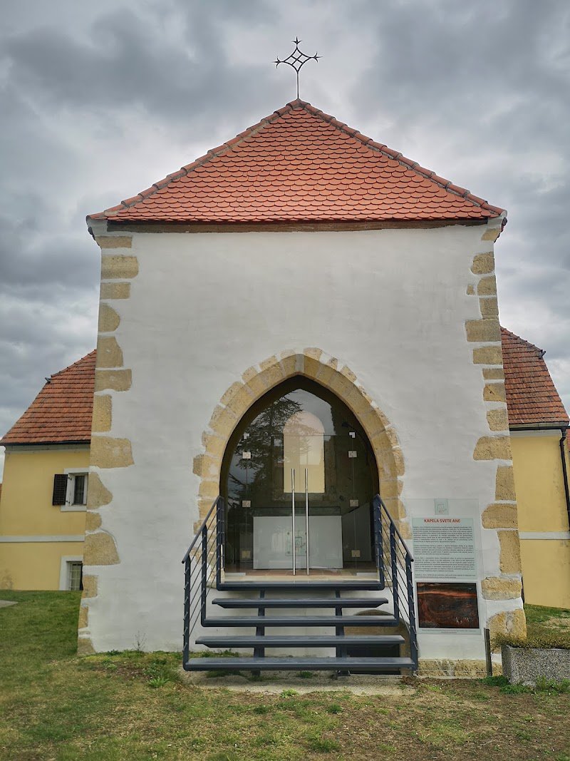 Kapela sv. Ane - dodatna slika