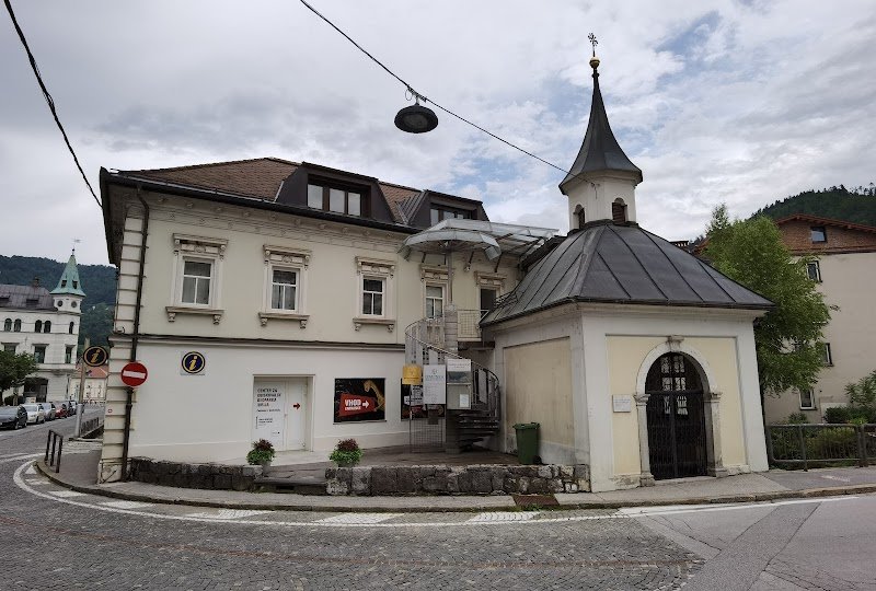 Kapelica sv. Janeza Nepomuka - dodatna slika