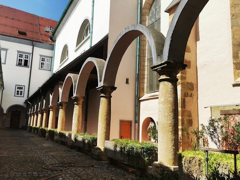 Minoritski samostan