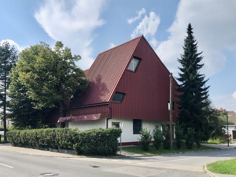 Župnija Vstalega Jezusa Fužine