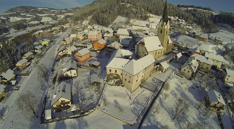 Župnijska C. sv. Nikolaja - dodatna slika