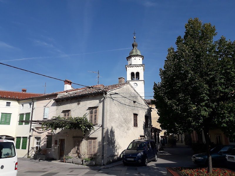 Župnijska c. Janeza Krstnika