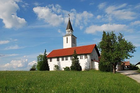 Župnijska cerkev Gospodovega oznanenja Mariji