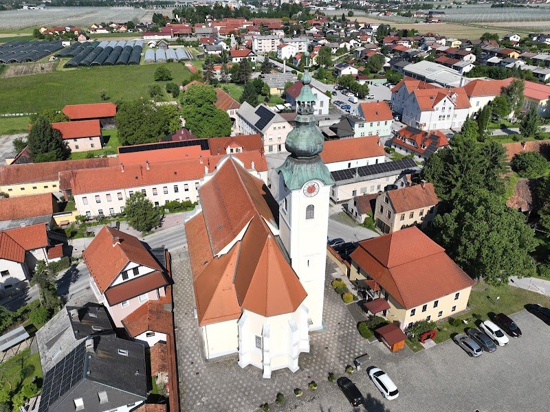 Župnijska cerkev Marijinega obiskanja - dodatna slika