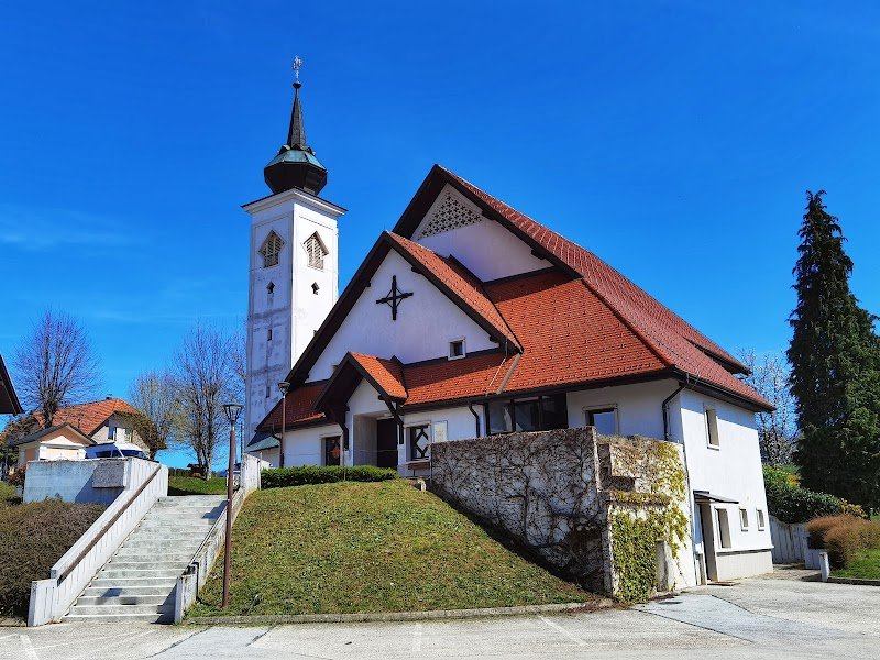 Župnijska cerkev Presvete Trojice