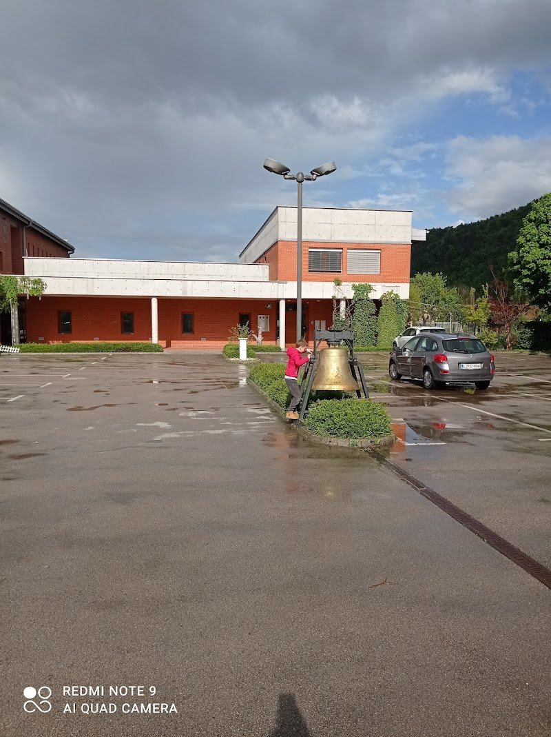 Župnijska cerkev angelov varuhov - dodatna slika