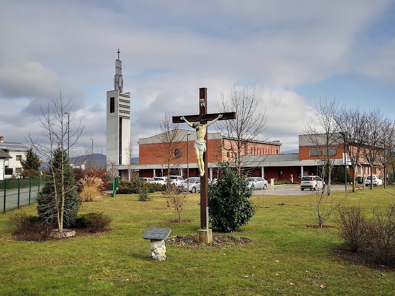 Župnijska cerkev angelov varuhov