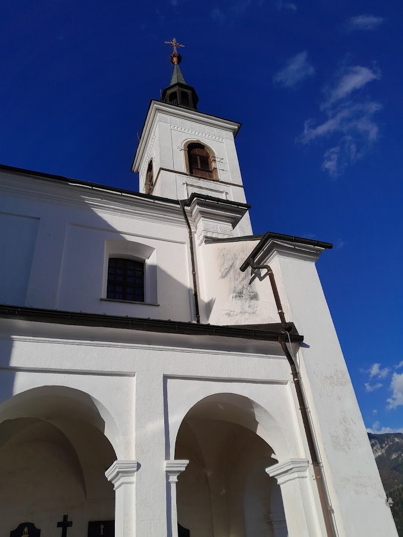 Župnijska cerkev sv. Frančiška Ksaverija - dodatna slika
