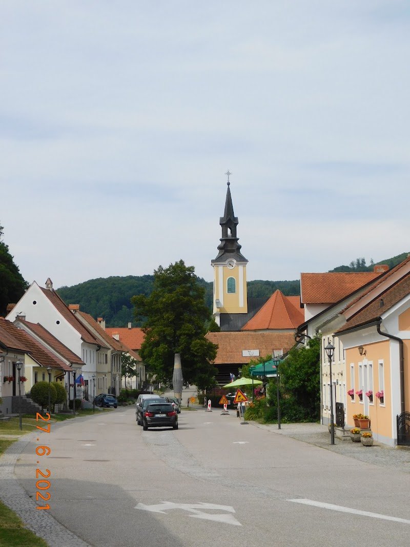 Župnijska cerkev sv. Janeza Krstnika - dodatna slika