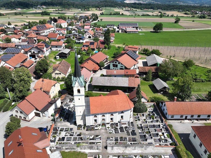 Župnijska cerkev sv. Jurija