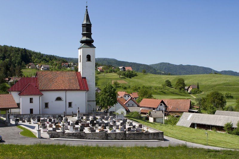 Župnijska cerkev sv. Jurija