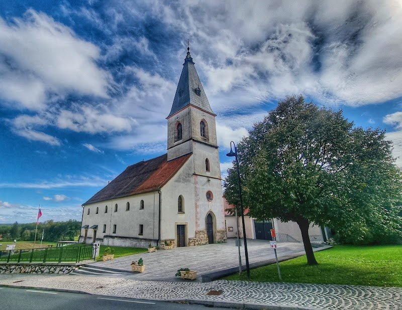 Župnijska cerkev sv. Jurija