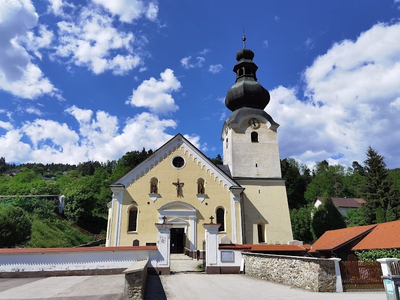 Župnijska cerkev sv. Marije Vnebovzete
