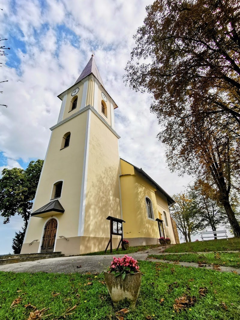 Župnijska cerkev sv. Miklavža