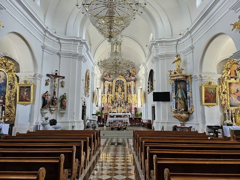 Župnijska cerkev sv. Mohorja in Fortunata