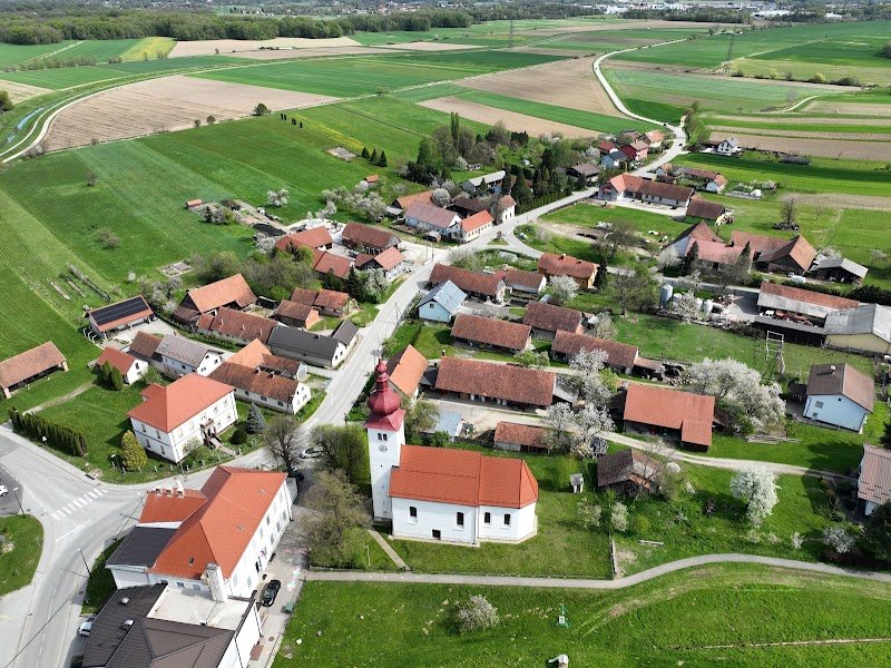 Župnijska cerkev sv. Roka in sv. Sebastijana - dodatna slika