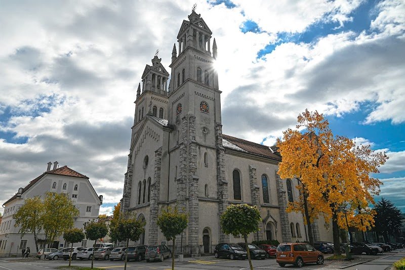 Župnijska cerkev sv. Štefana