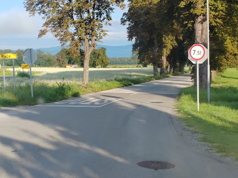 way/304698517 - dodatna slika